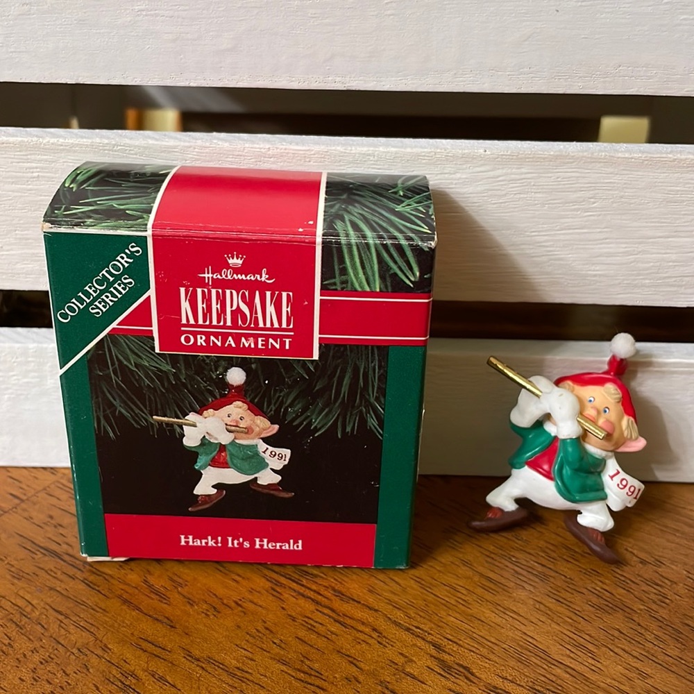 Hallmark Keepsake Ornament “Hark! It’s Herald” - Dated 1991 VINTAGE